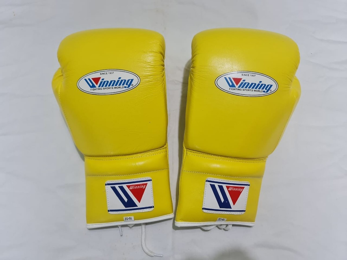 Winning boxing gloves lace up pro sparring gloves fight training