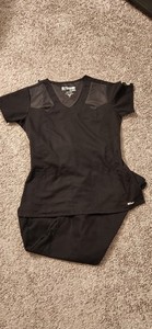 Grey's Anatomy By Barco Pant Top Set Scrub Size Small Black