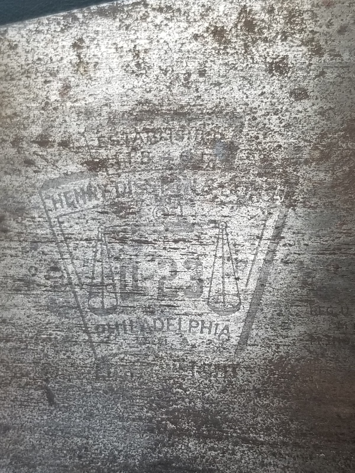 VTG 50's Disston 26" Blade Hand Saw Wood Handle Scale Logo Etched Willow