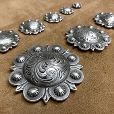 WESTERN SADDLE HORSE TACK ENGRAVED BERRY CONCHOS screw back Multi size