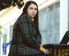 Beanie Feldstein "Booksmart" AUTOGRAPH Signed 8x10 Photo
