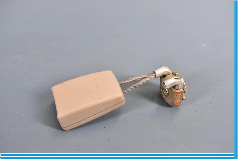 2005 Bentley Continental Rear Left Driver Side Seat Belt Seatbelt Buckle Oem - Image 3 of 4