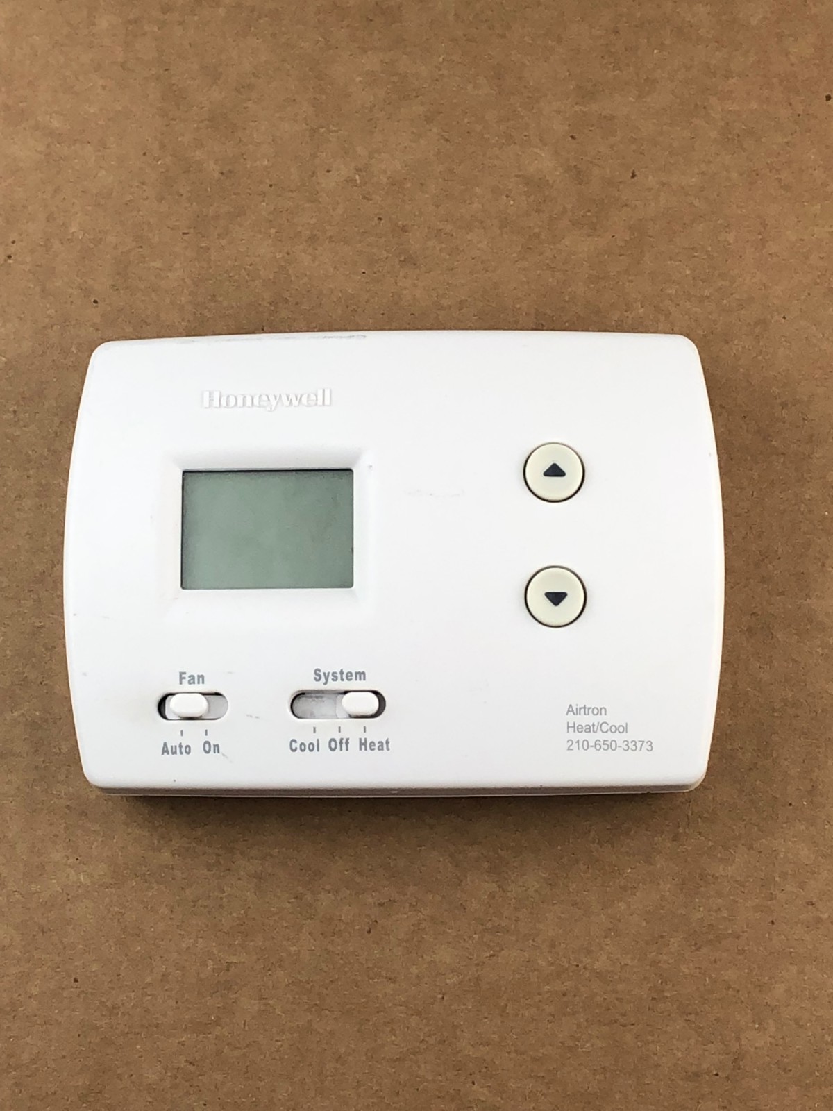 Honeywell TH3110D1008 Pro Non-Programmable Digital Thermostat for sale  online | eBay