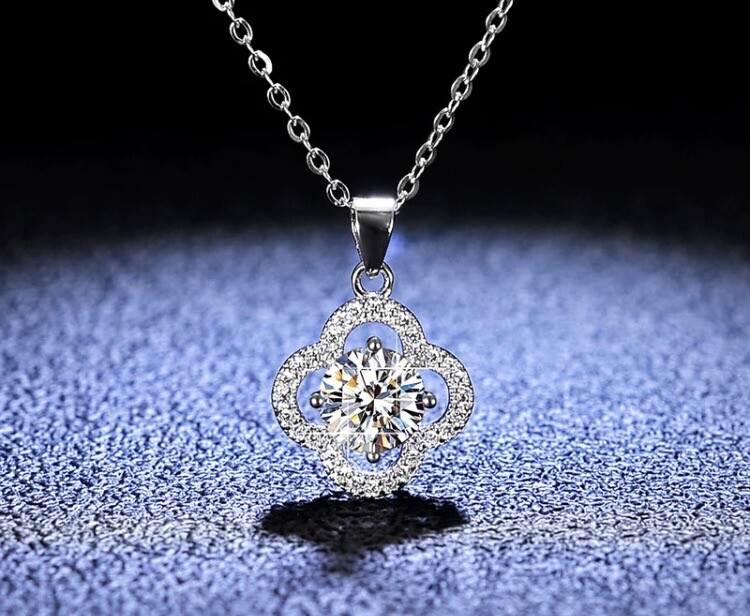 Lucky Four Leaf Clover Diamond Necklace in Silver - 44cm, 1ct Flawless-image