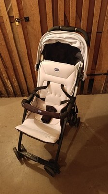 chicco Leichtkinderwagen gebraucht, weiß, ca.5kg schwer  