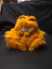 Original Vintage 1981 Dakin Garfield Bow Tie Guy 89-1290 Plush Excellent Cond