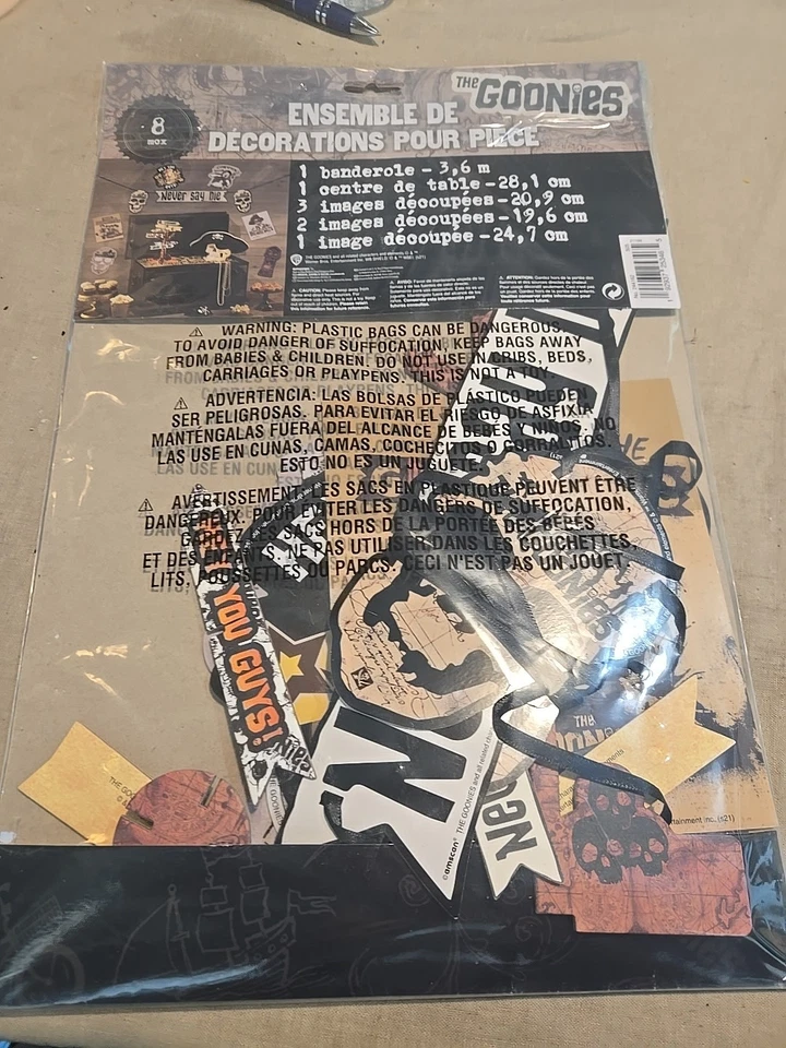 The Goonies 8 Pc Room Decoration Kit Pirate Birthay Party Kit Banner Centerpiece - Image 2 of 3
