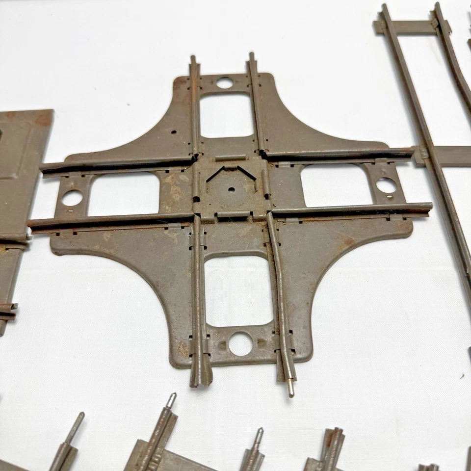 Qty 18 O Gauge Marx 2 Rail Model Train Track Pre War Curve Straight Switch Cross - Image 3 of 4