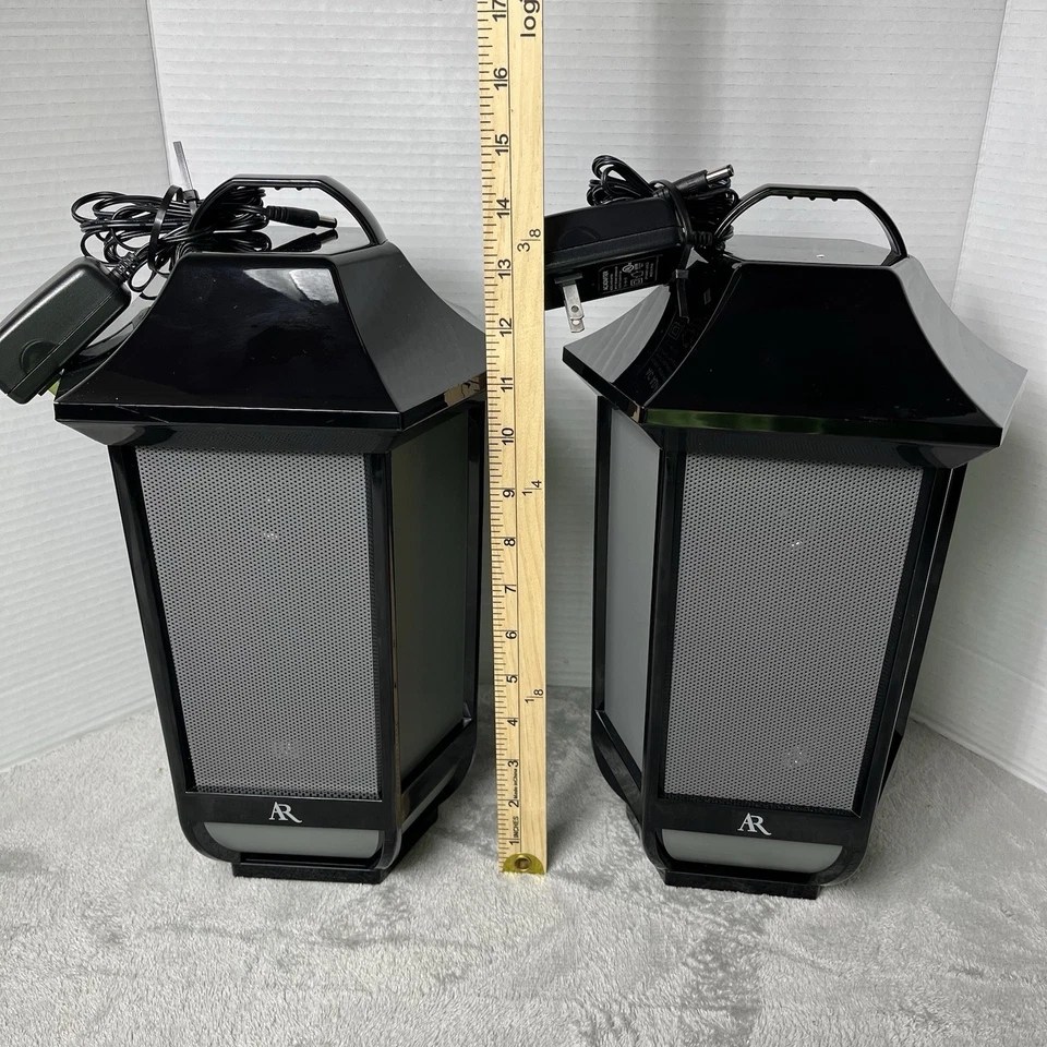 2 Altavoces Bluetooth Portátil Interior/Exterior Acoustic Research AWSEE2 AR USADOS EN EXCELENTE ESTADO Foto 2 de 4