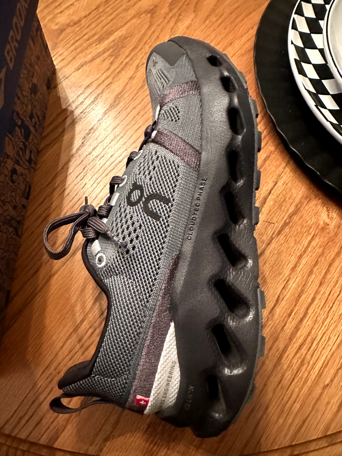 Women’s ON Cloudsurfer Trail Eclipse/ Gray/Black … - image 1