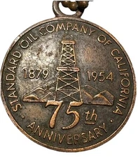 1954 Standard Oil Company Of California Gas Drilling Wells CA Vintage Keychain