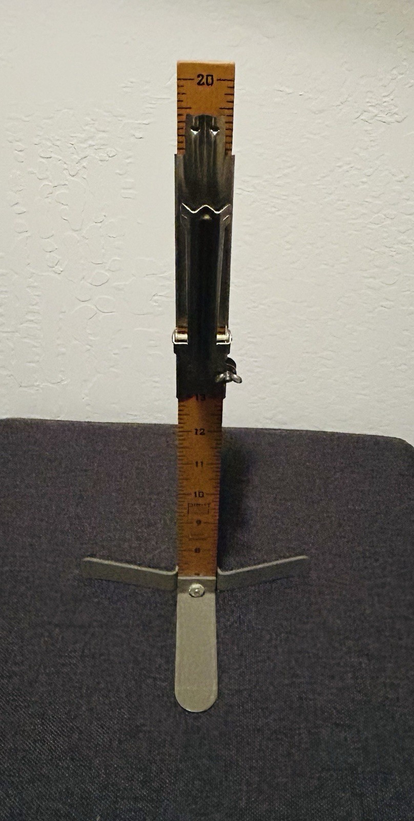 Picture 1 of 8