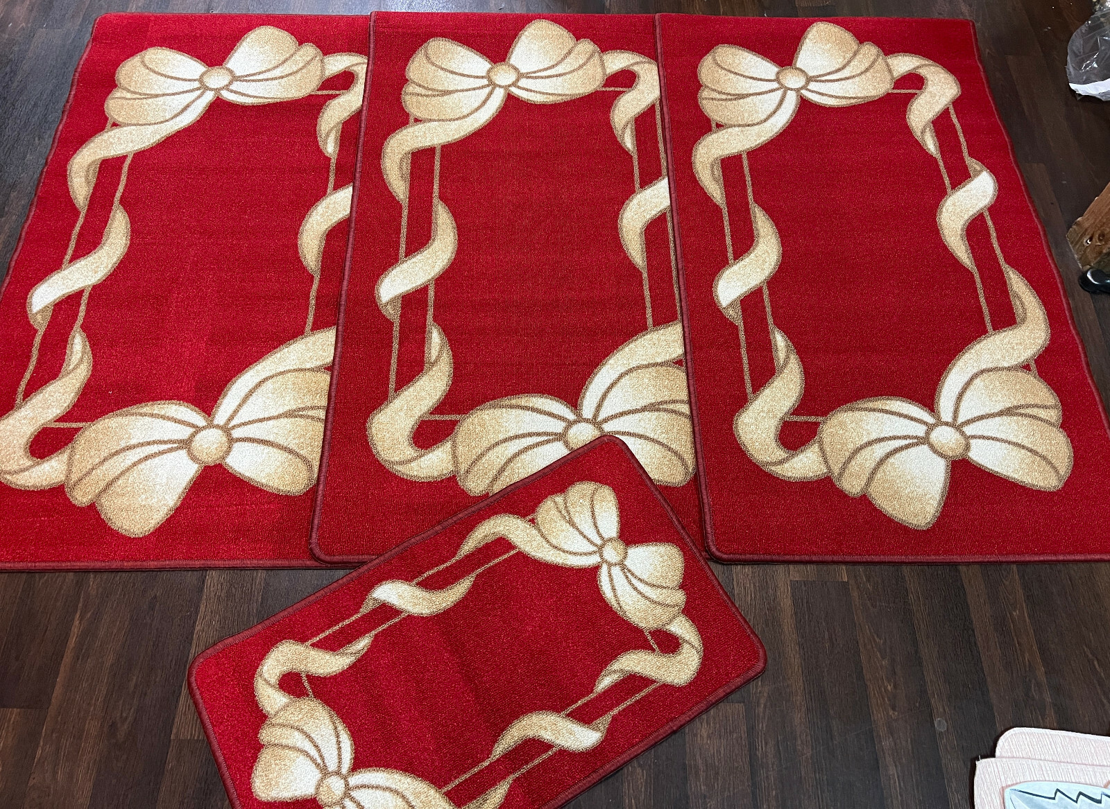 XX ROMANY GYPSY WASHABLES SETS OF 4 MATS RED BOW RIBBON NON SLIP LARGE MATS X eBay