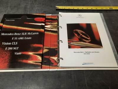 2003 Mercedes Benz SLR Mclaren Original Press Kit manual brochures