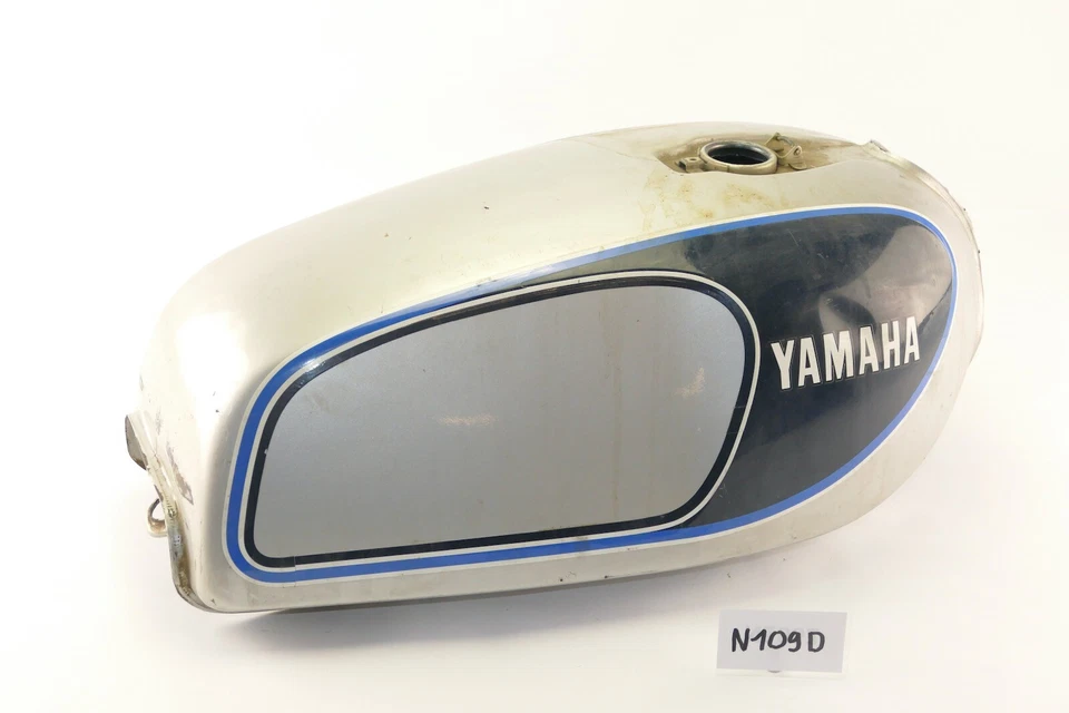 Yamaha XS 750 1977 - 1980 - Tanque de combustible Tanque de combustible Beule N109D Foto 2 de 4