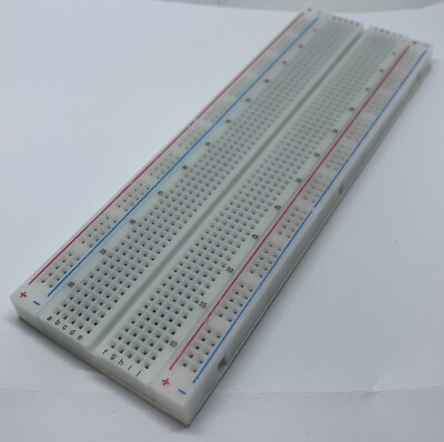 Breadboard Protoboard PCB Testboard 400 Kontakte Krawattenpunkte UK VERKÄUFER KOSTENLOSER VERSAND + VERPACKUNG