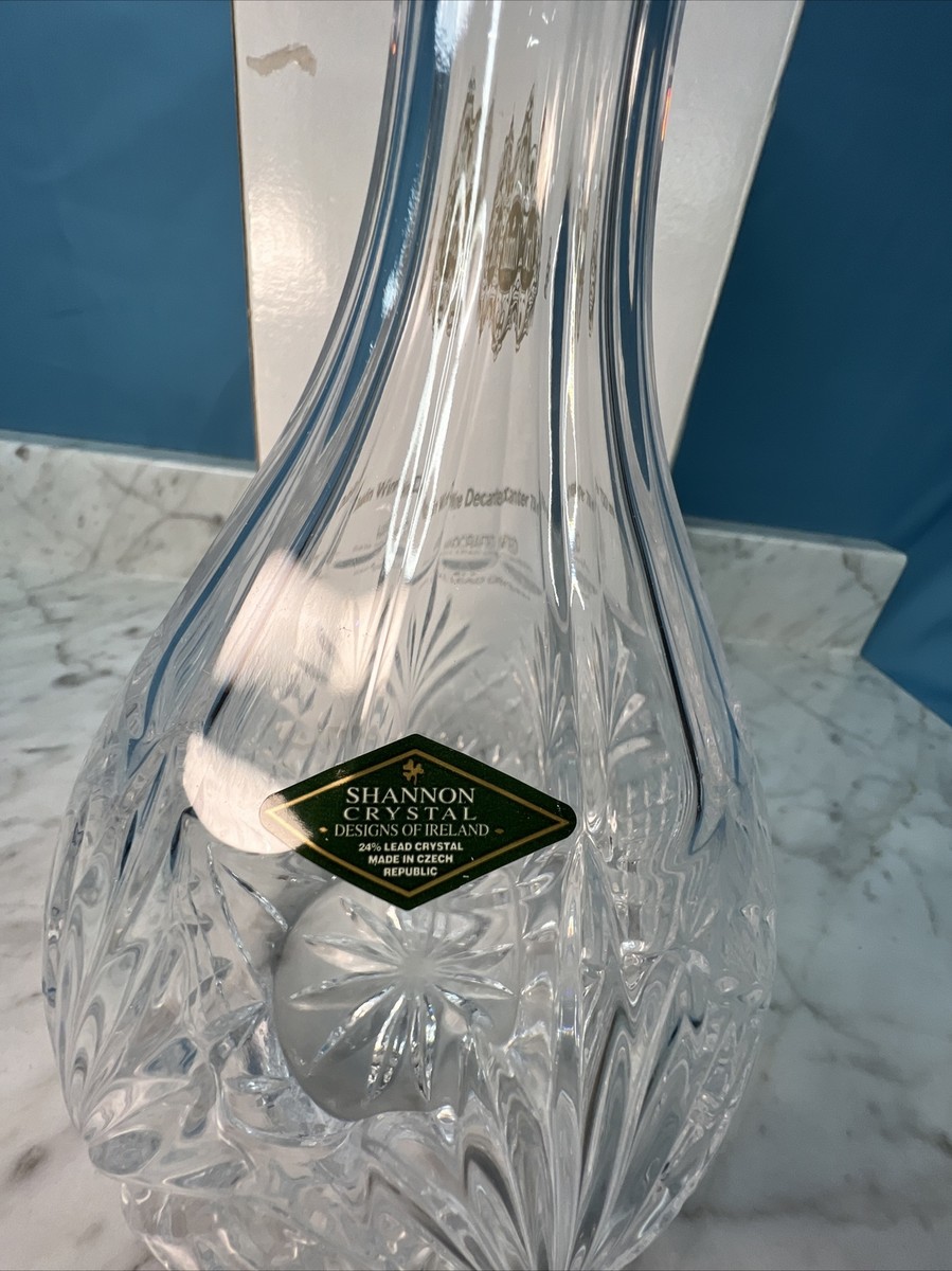 Dublin Crystal Wine Decanter Shannon Crystal by Godinger Model