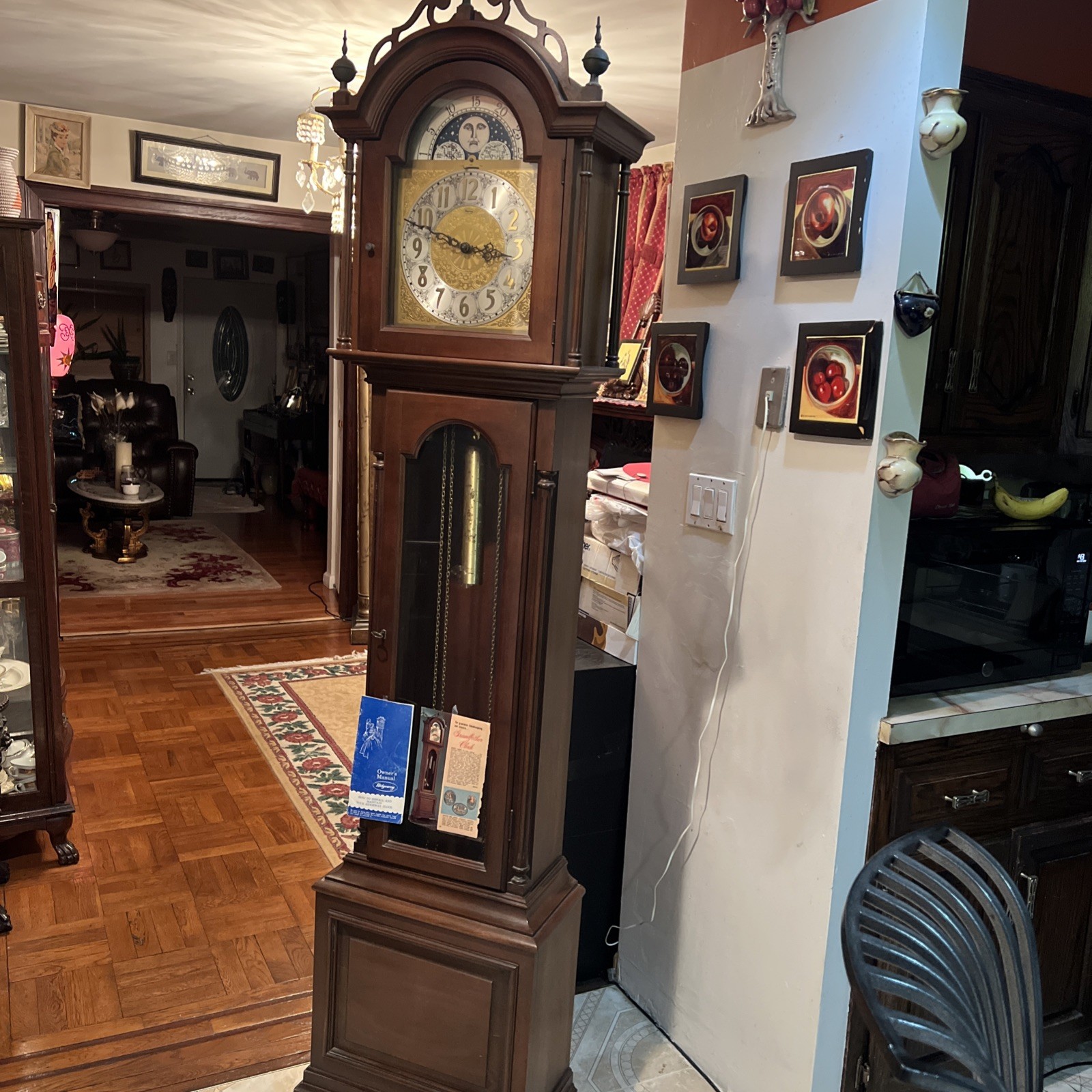 Ridgeway TW165 Mint Condition Grandfather Clock With Papers!