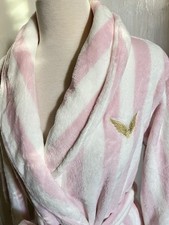Victoria  s Secret 2025 Short Cozy Robe Plush Fleece Warm Size M/L Pink/white