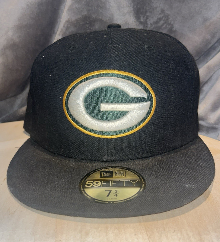 New Era Green Bay Packers 59FIFTY Black NFL Football Hat Size 7 3/4