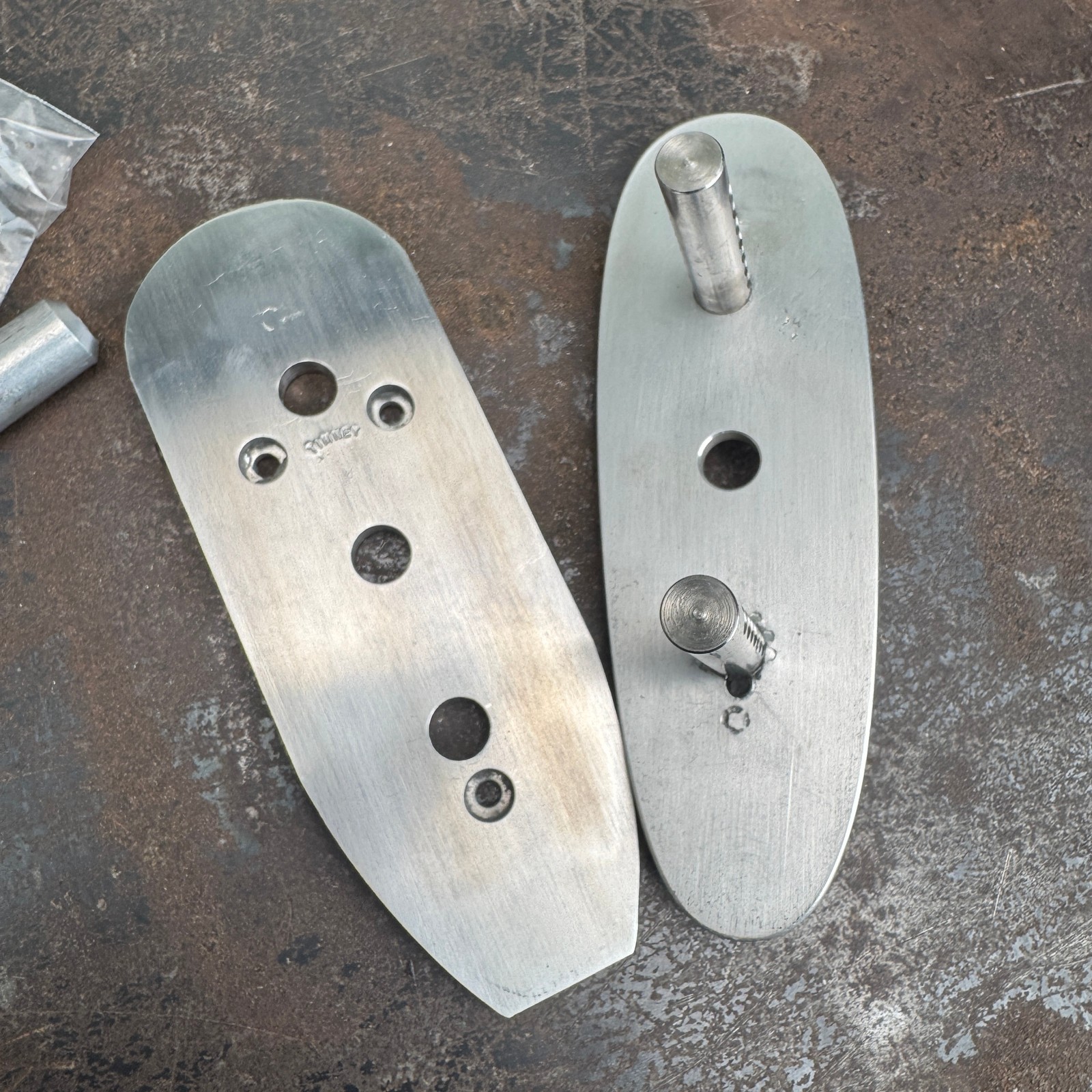 TIMNEY Adjustable Shotgun Buttplate w/ 3 Mounting Screw Holes