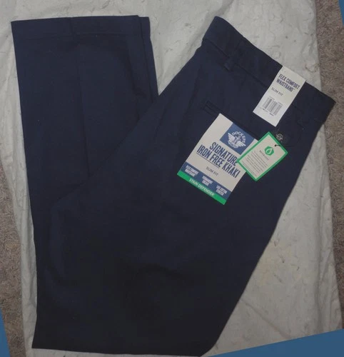DOCKERS Mens SIGNATURE IRON-FREE LUX KHAKI SLIM-FIT NAVY PANTS~Sz 34 X 28/29~NEW