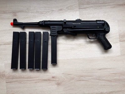 Airsoft AGM WW2 Full Metal MP40 AEG w/ Extra Mags