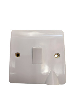 Click Mode CMA022 20A DP Schalter mit Flex Steckdose (untere Steckdose)