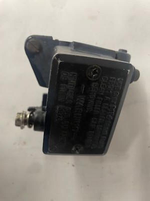 92-04 Kawasaki ZX600E Front Brake Master Cylinder Assembly ZX6