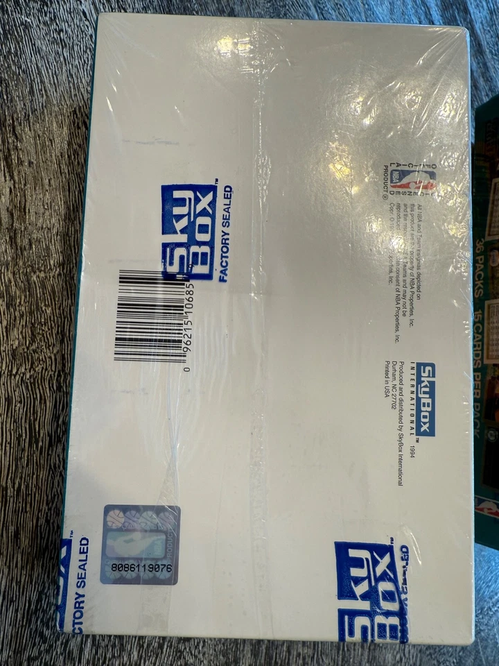 1994-95 SkyBox NBA обручи серии 1 в заводской упаковке Jordan Jumbo хобби - Изображение 3 из 4