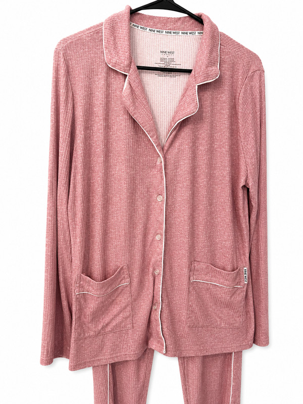 Nine West Sleepwear Women's Medium Pink Ribbed Pajama Set 2-Piece Button Front L