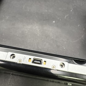 Sony PSP 3000 Piano Black - GOOD CONDITION + Official 4GB Card + Charger E2