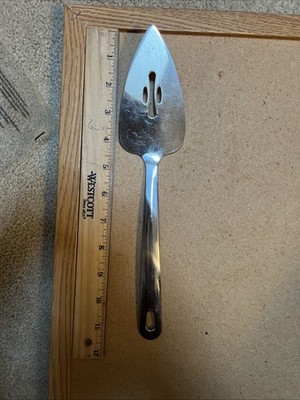 Wolfgang Puck Bistro Collection 11'' Pie/Cake/Dessert Server Stainless Steel