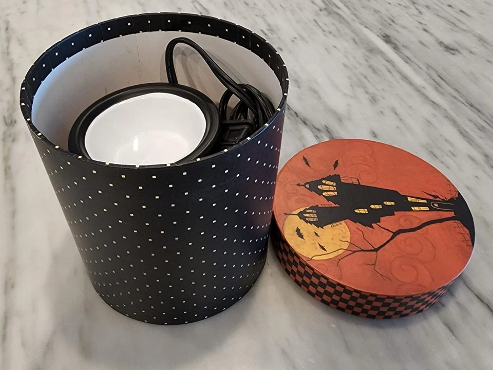 Lang Wax Warmer Fall Decor Scented Essential Oil Melt Fragrance Oil 4"x5" - Image 3 of 4