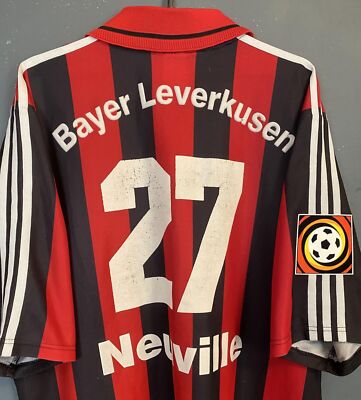 WORN NEUVILLE BAYER 04 LEVERKUSEN 2001/2002 FOOTBALL SOCCER SHIRT