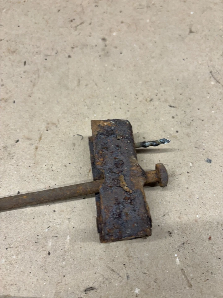 81 89 91 1993 Dodge Ram Truck D250 D350 W150 Emergency E freno ecualizador barra varilla Foto 3 de 4