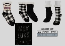 New Muk Luks Women's Black Fuzzy Chenille Plush Lined Cabin 2-Pack Socks sz L/XL