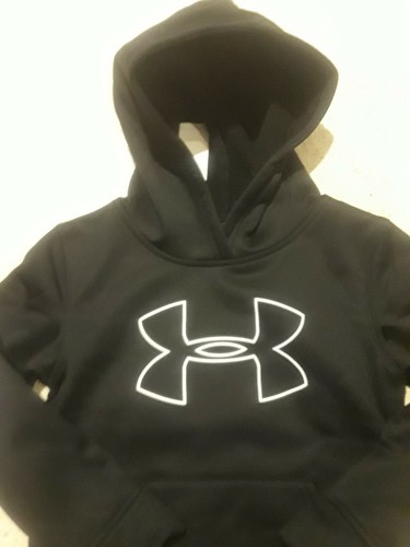 NWT UNDER ARMOUR BOYS BLACK PULLOVER HOODY HOODIE - Picture 2 of 2