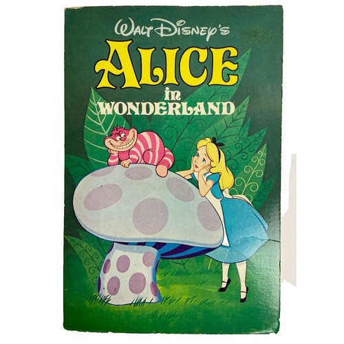 Alice's Adventures in Wonderland by Lewis Carroll 2009 Robert