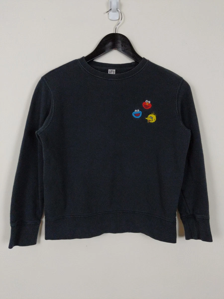 Sweater sesame street uniqlo 2025 Sweater sesame street uniqlo 2025