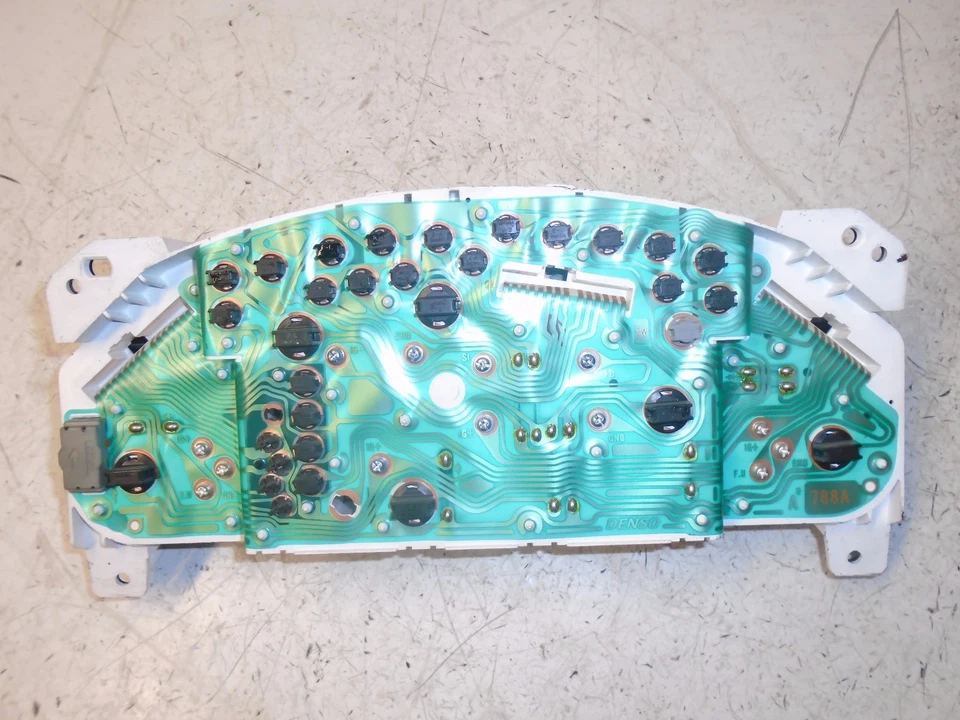 2000 Dodge Stratus 2 portas A/T velocímetro painel de instrumentos TN257320-4720 - Imagem 3 de 4