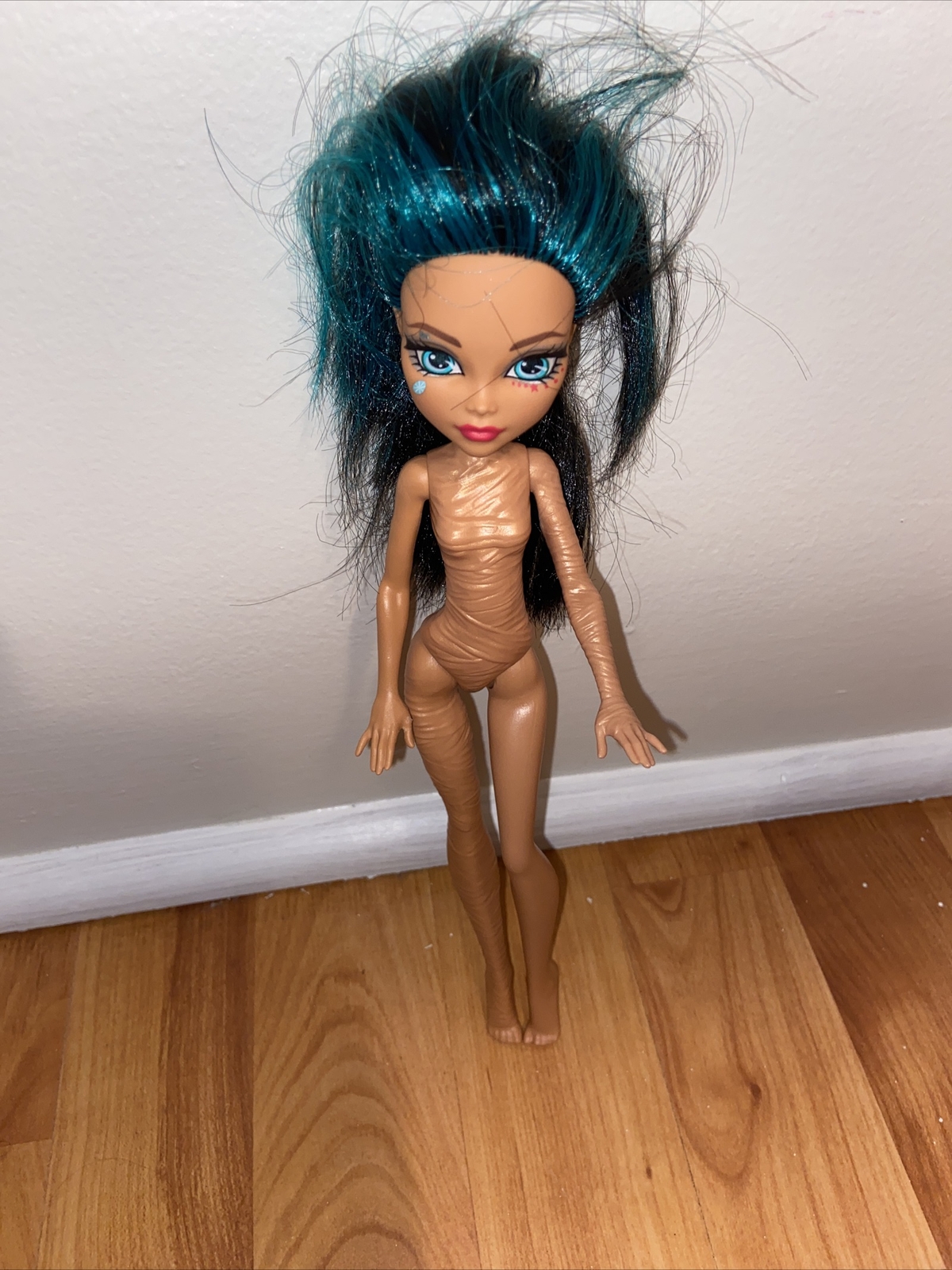Rare! Monster High Doll CLEO DE NILE Daughter of Mummy Wrapped Body - No Clothes