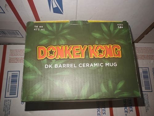 Donkey Kong DK Barrel Ceramic Mug Brand New In Box 2017 Nintendo - Picture 2 of 3
