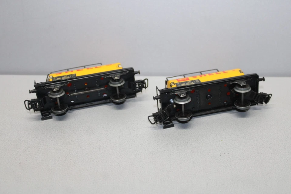 Märklin 2 Stück Kesselwagen Shell DB Spur H0 #O230 - Bild 2 von 3