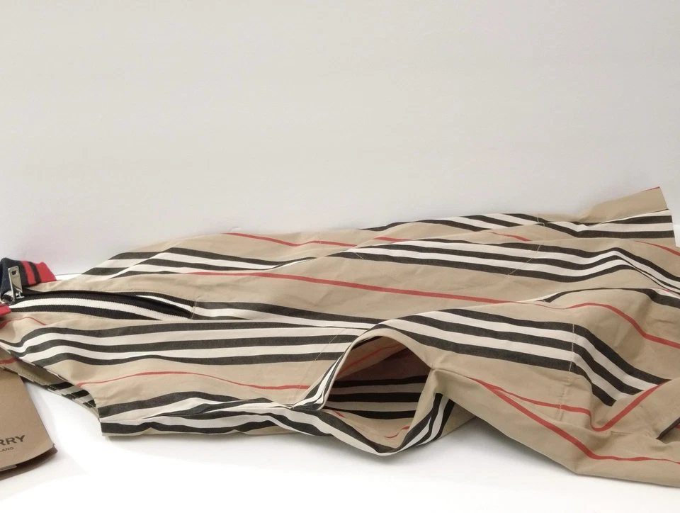 Vestido Burberry Niño Pequeño Talla 4Y 100% AUTÉNTICO Nuevo con Etiquetas Foto 3 de 4