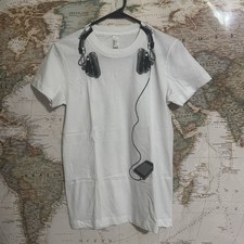 Retro Headphones Women’s Medium Tee-American Apparel – Made in USA – 100% Cotton