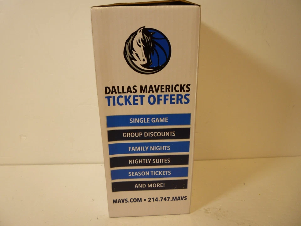 Andrew Bogut Dallas Mavericks 2016-2017 SGA Bobblehead NBA Foto 2 de 4