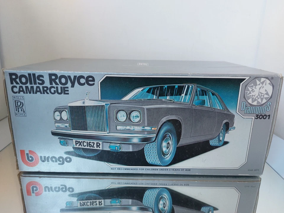 Bburago Rolls Royce Camargue Diamonds 3001 in argento in scatola Burago - Immagine 2 di 4