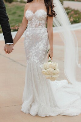 BERTA Couture Strapless Wedding Dress Size 6 US/Size 36 EU Great Condition