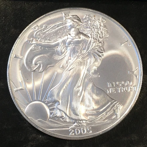 2005 Uncirculated American Silver Eagle US Mint Issue 1oz Pure Silver #o487
